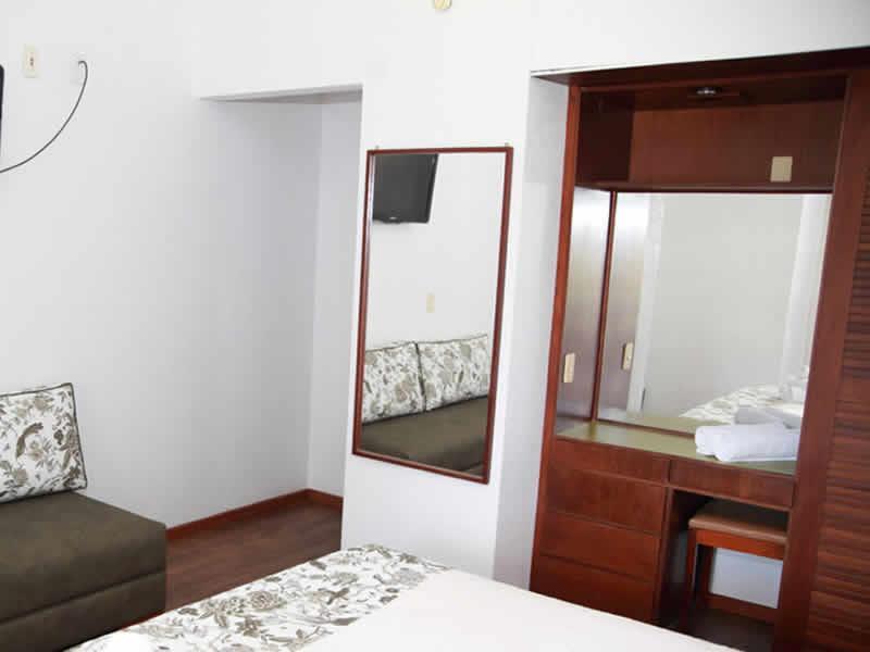Aguas Mornas Palace Hotel 圣阿马鲁-达因佩拉特里斯 外观 照片